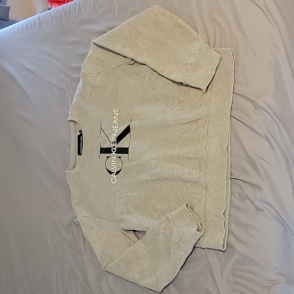 Size Large Calvin Klein Sweatshirt